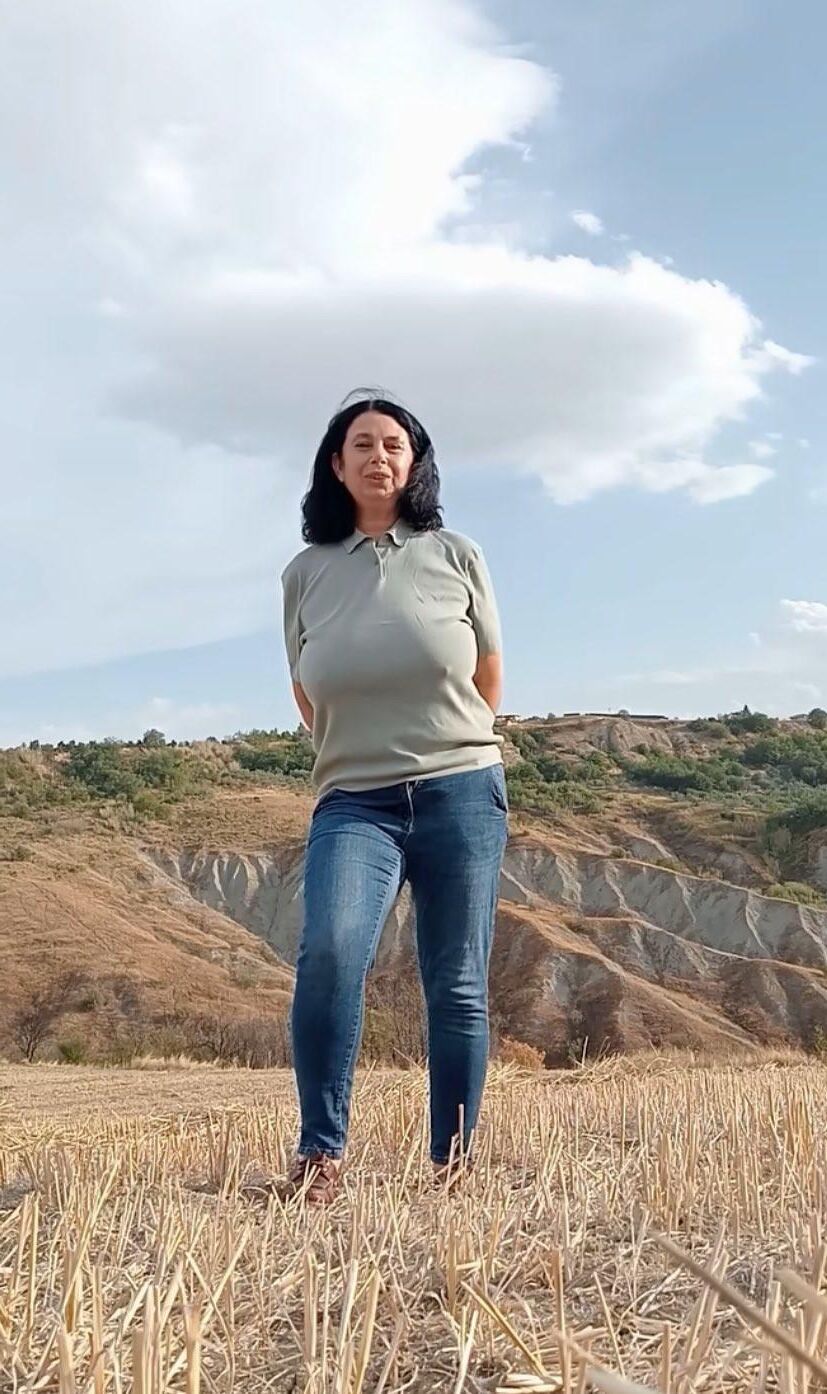 Massive tits milf