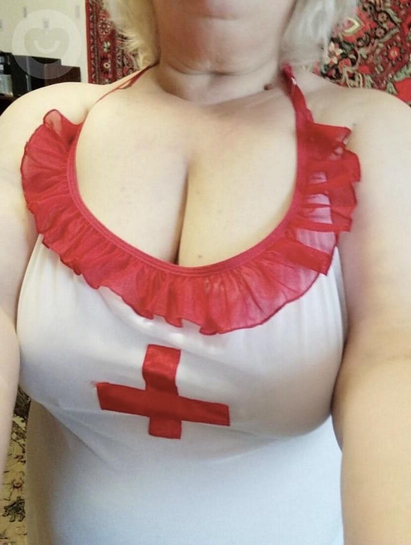 Elena BBW mature blonde from Moscow