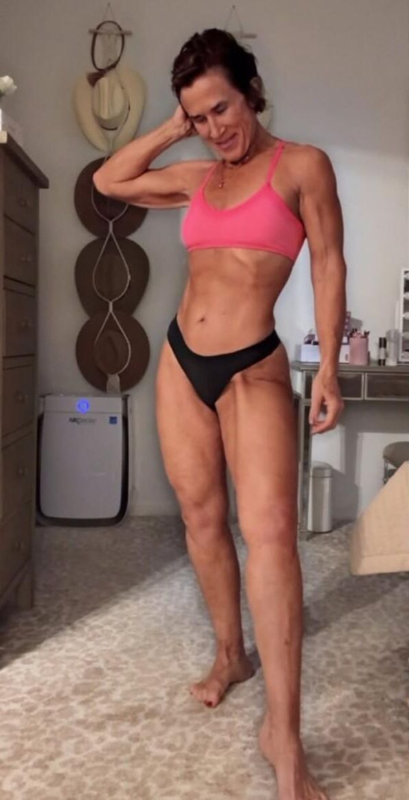 Sandi Krakowski Ass