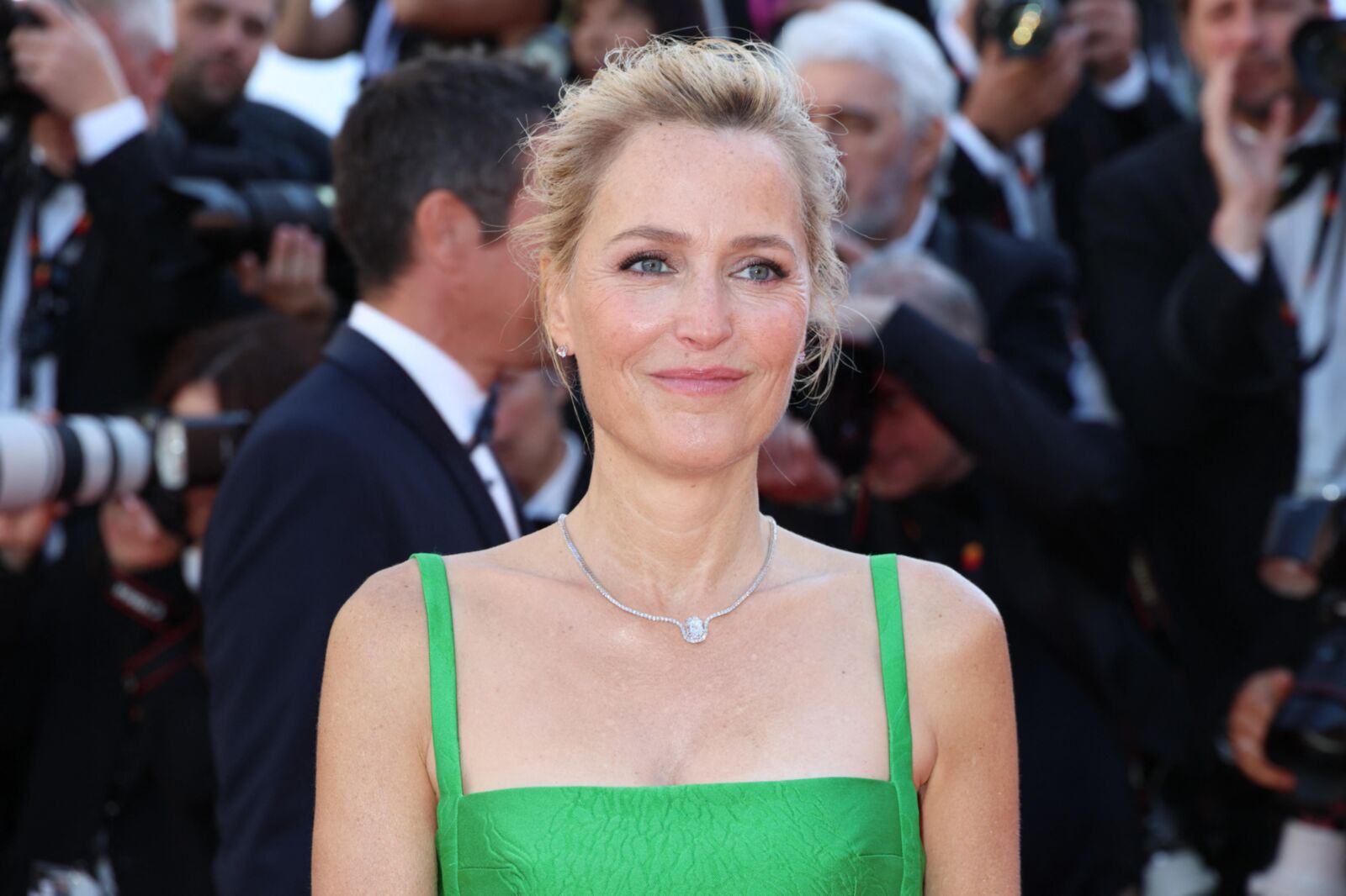 Gillian Anderson Cannes films festival 