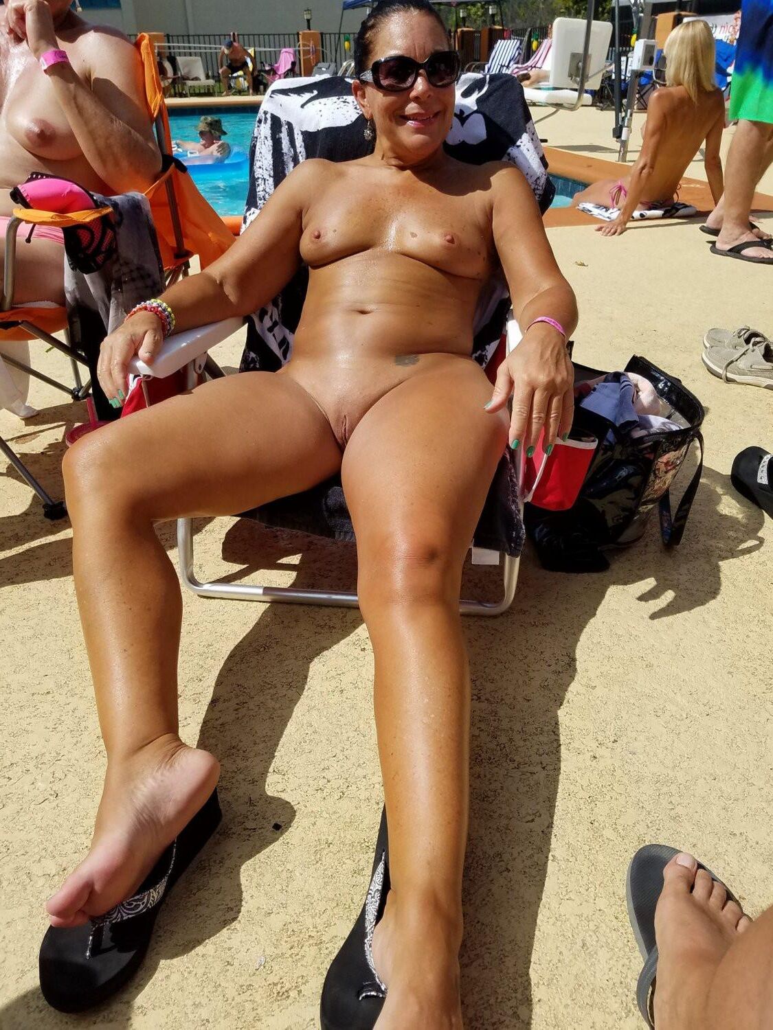 Alabama Biker Hotwife Louise