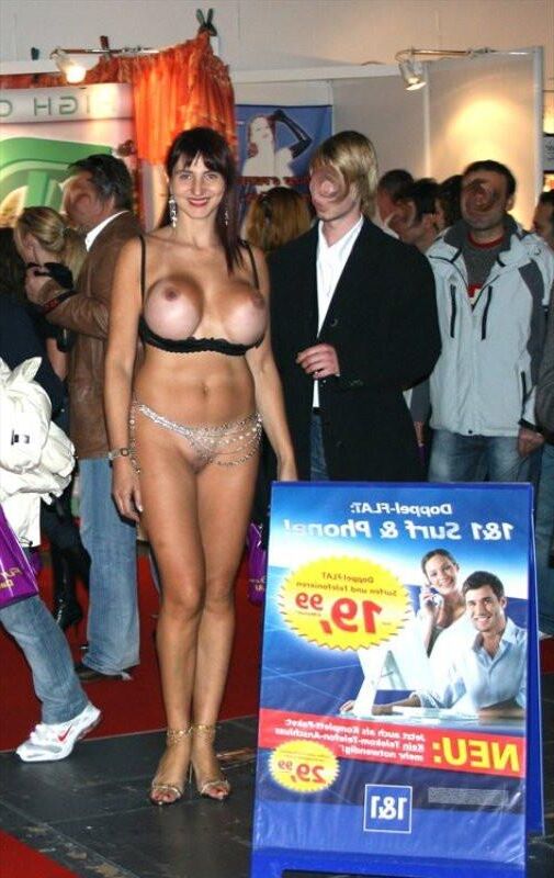 Milfs and mothers 