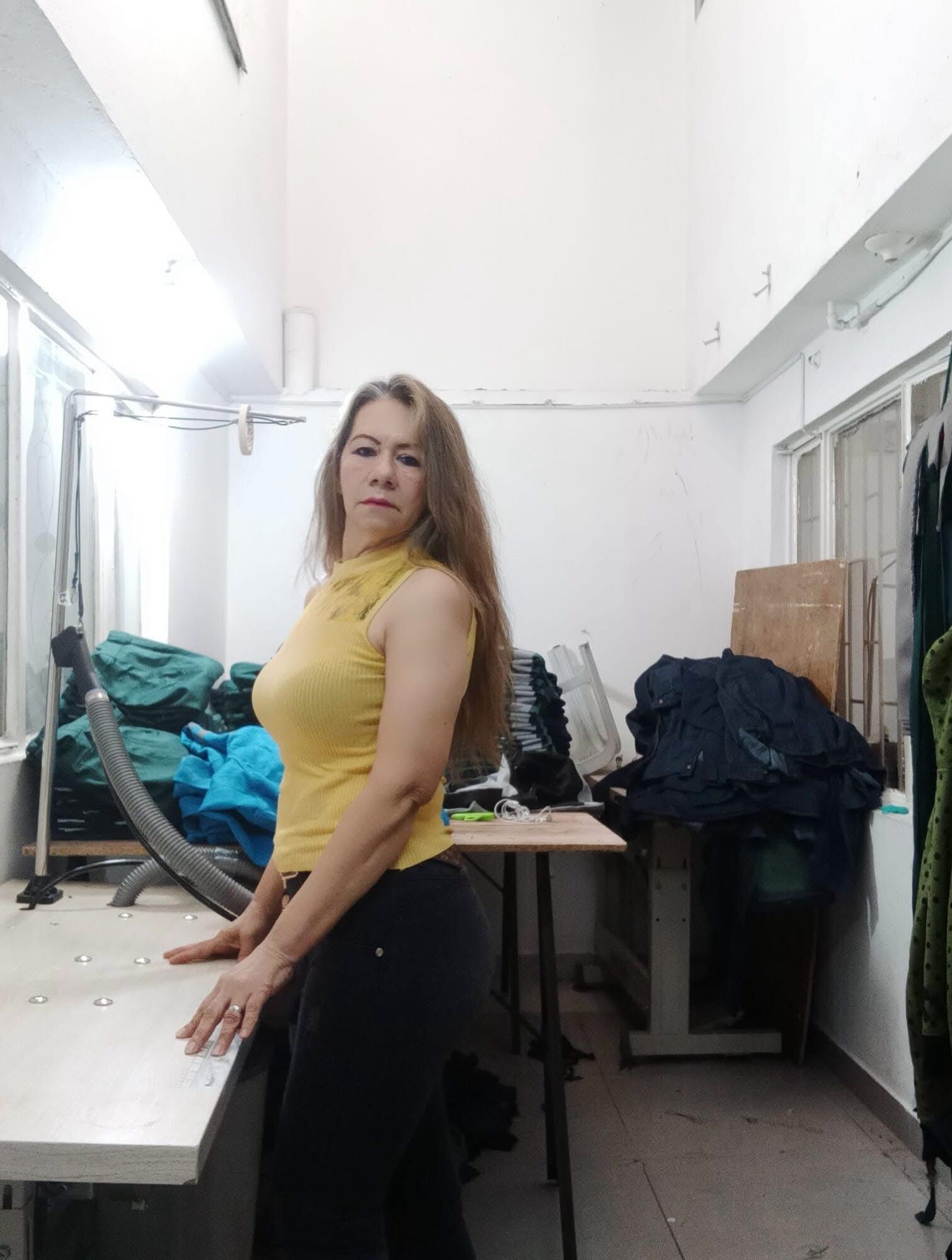 Columbian Prime Thick Granny