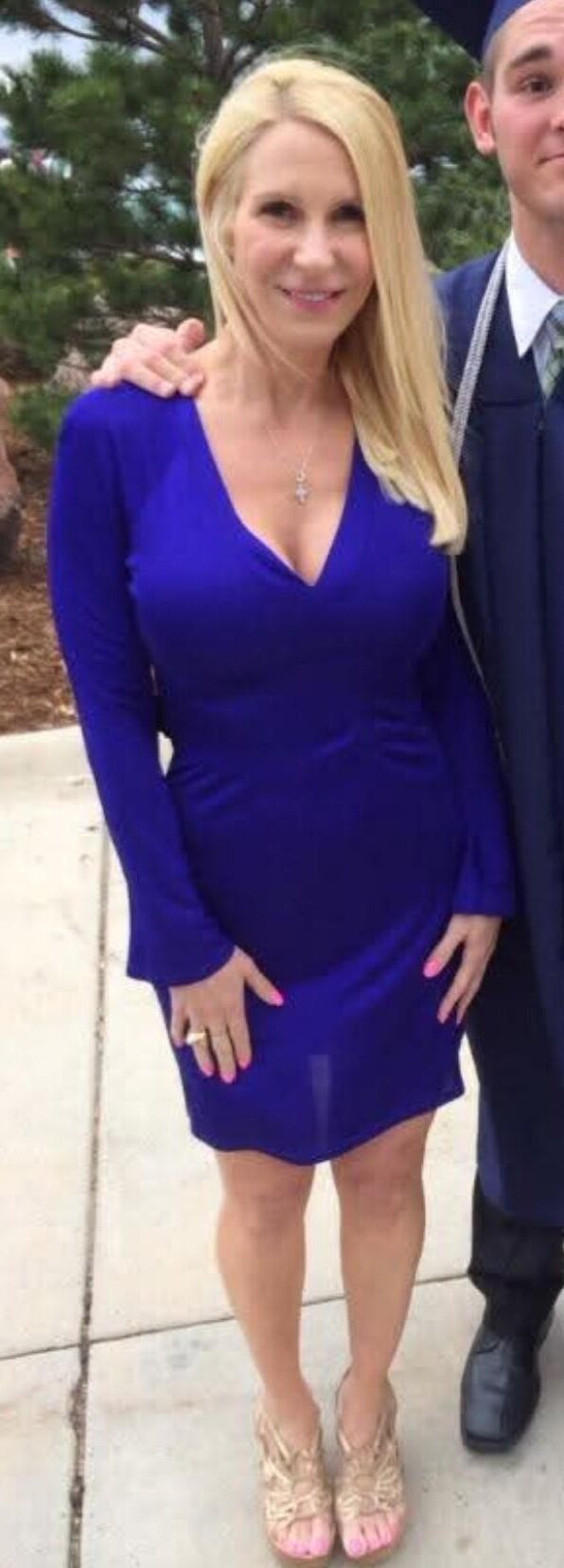 Ultimate Real Bimbo Milf Mom 