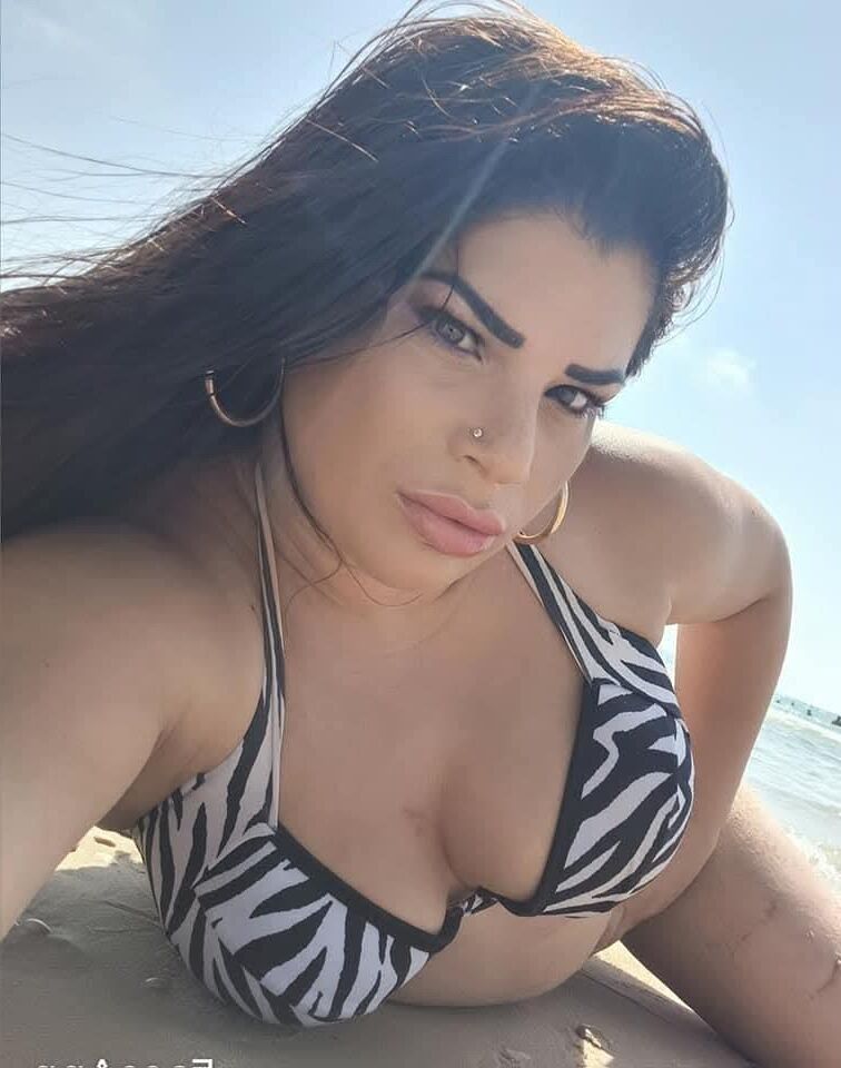 Divorced Israeli MILF REUT