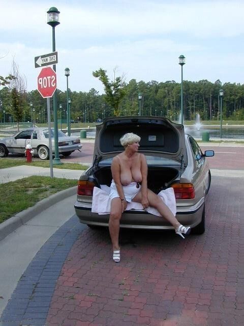 CAR SLUTS 