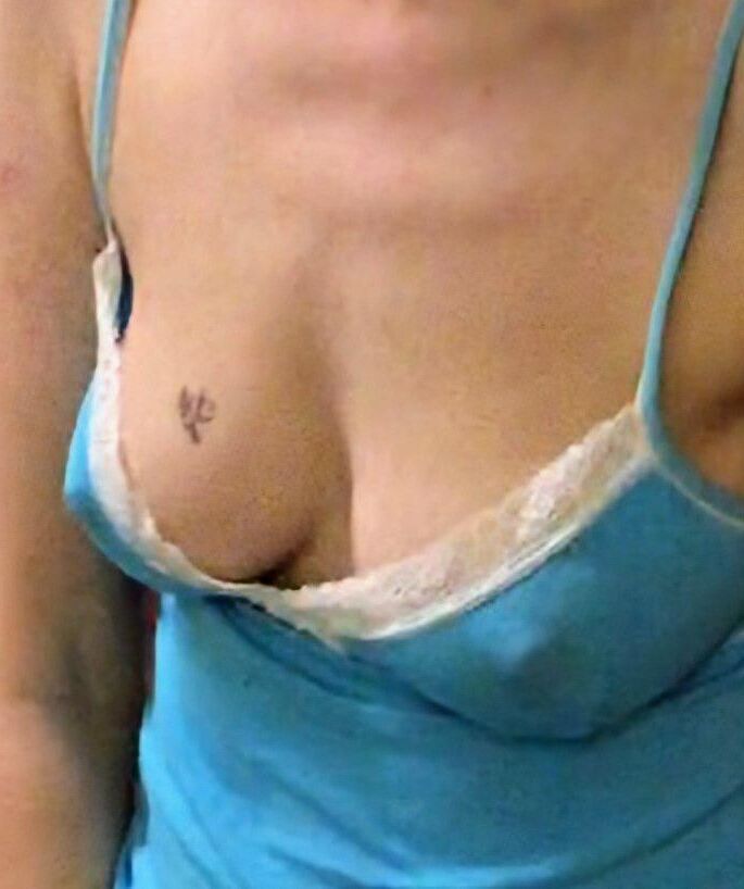 My f slut wants to be exposed 