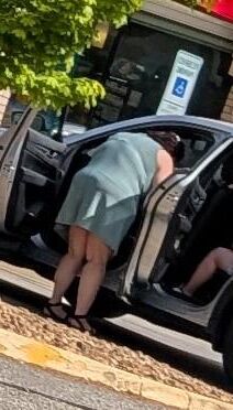 Shopping for milfs