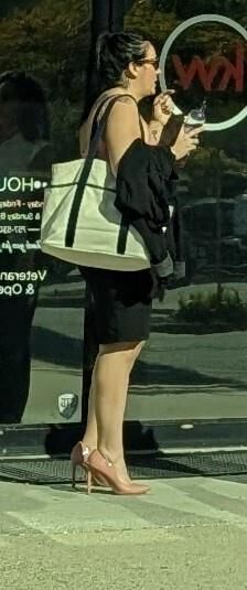 Shopping for milfs