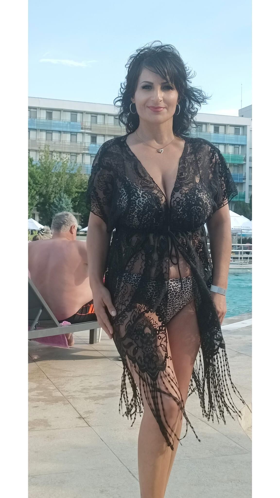 Romanian MILF Madalina