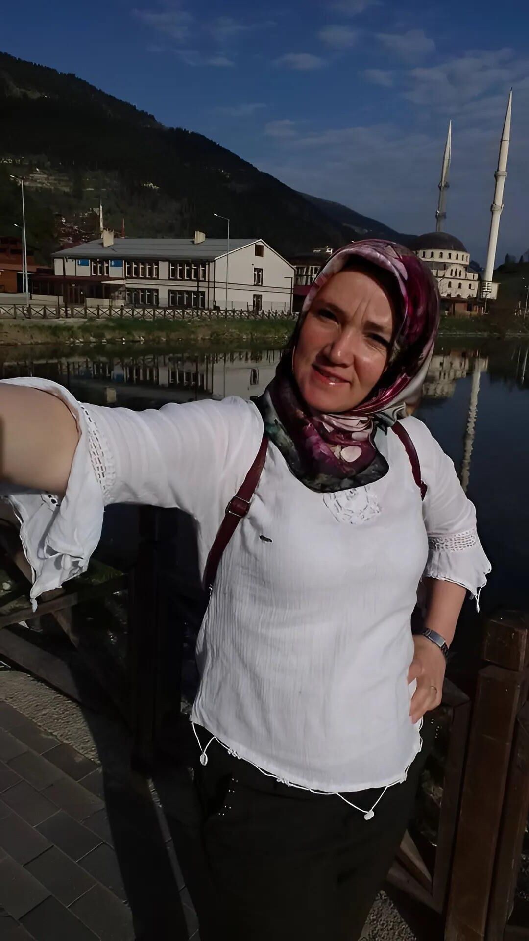 TURKISH SEXY HIJAB 