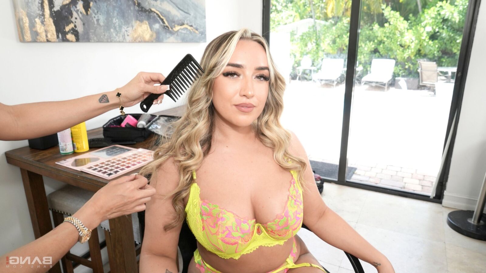 Quincy yo Gets Her Bubble Butt Fucked And Creampied