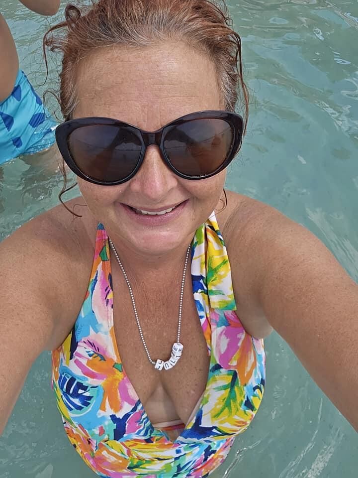 sexy mature slut