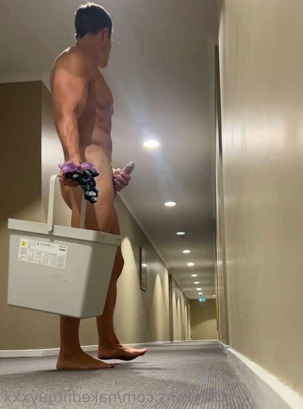 Cara gostoso para mulheres vestidas