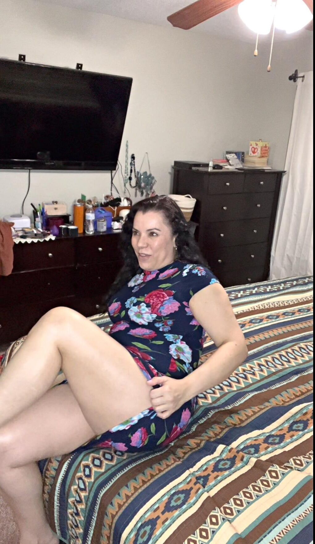Hot dress stuff