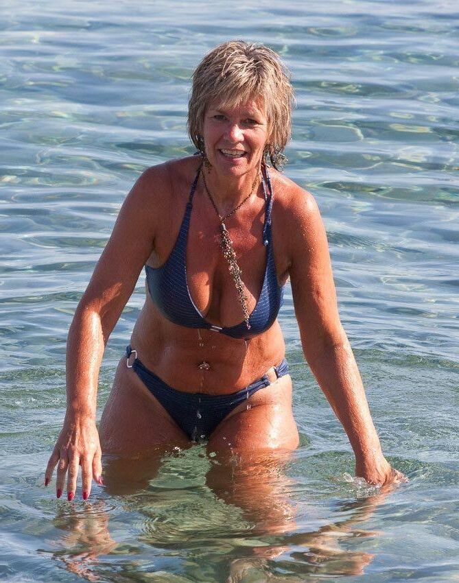 Maman à la plage