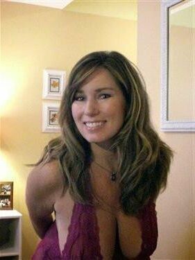 Amateur Milf Bomb Wendy W from FL