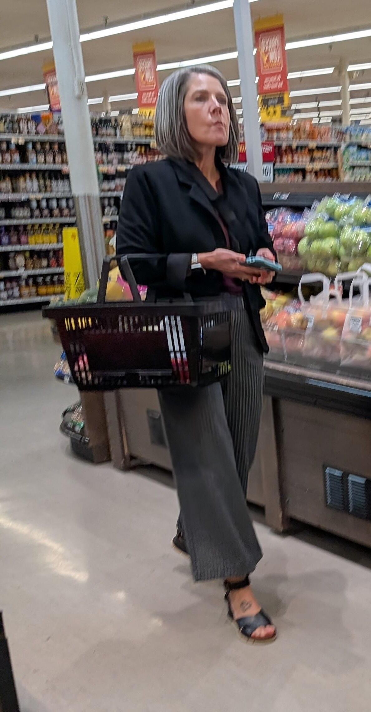 Shopping for milfs 