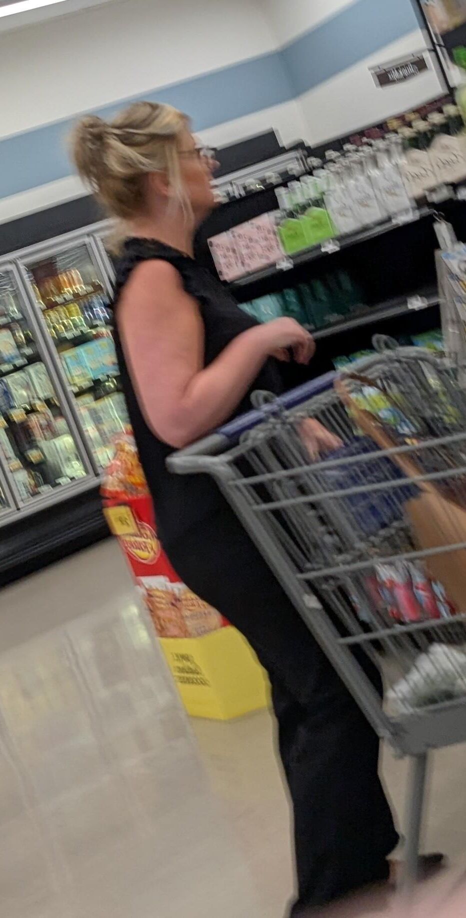 Shopping for milfs 