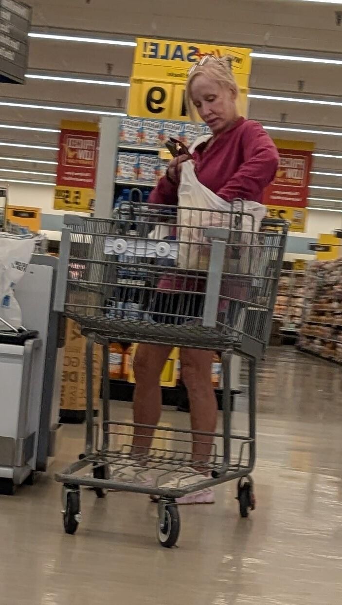 Shopping for milfs 