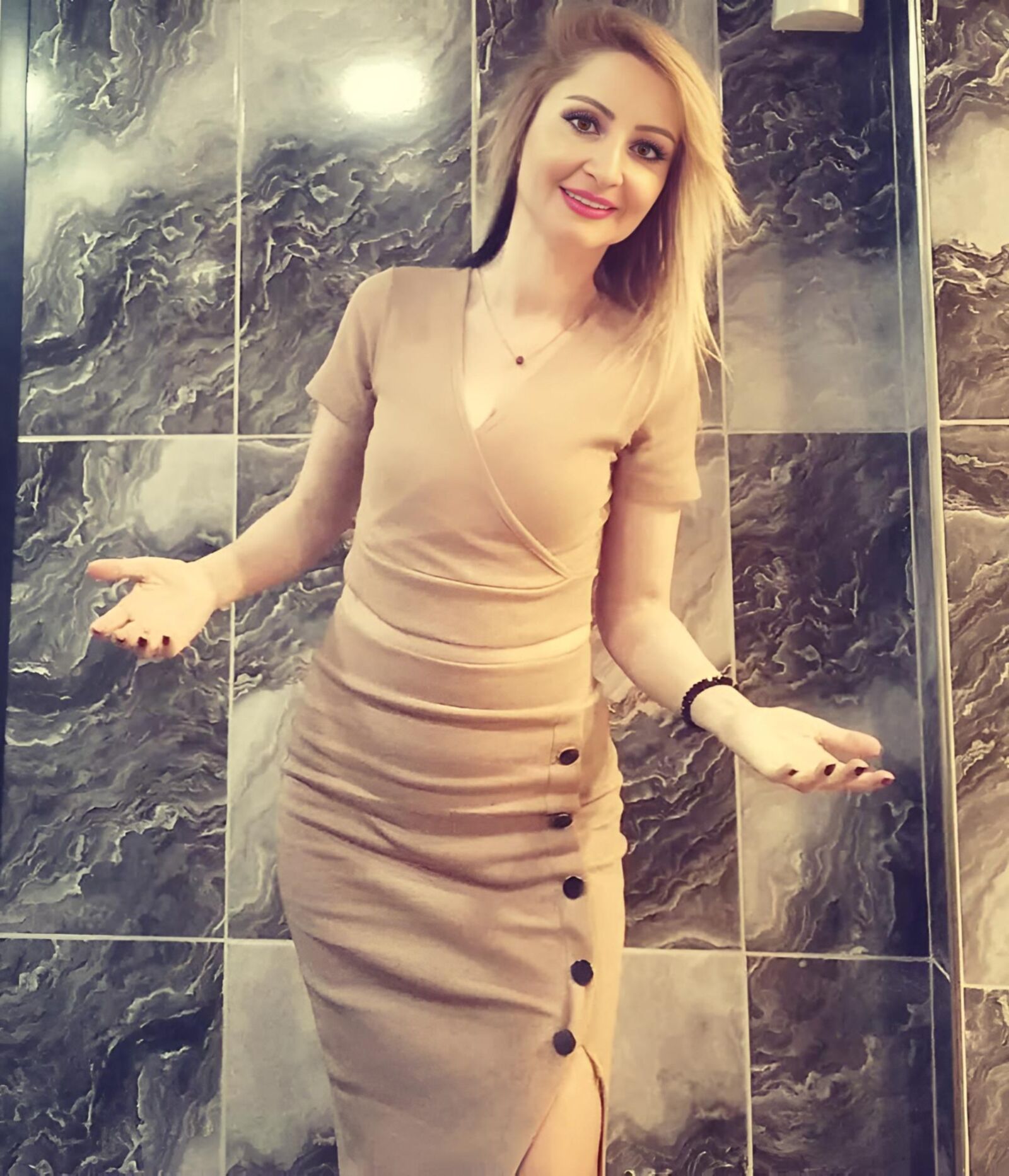 TURKISH MATURE LADY PICTURES 