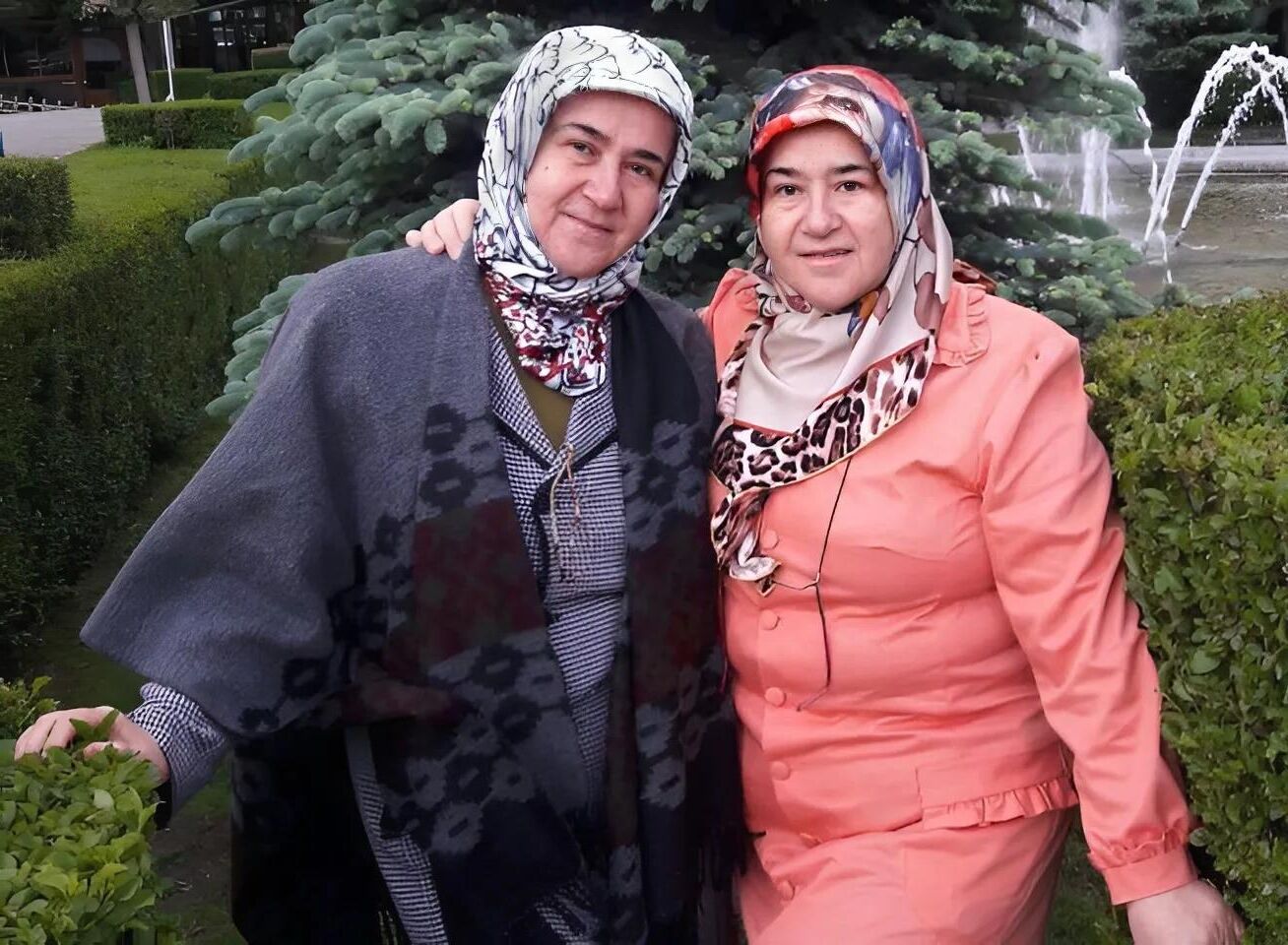 TURKISH SEXY HIJAB 