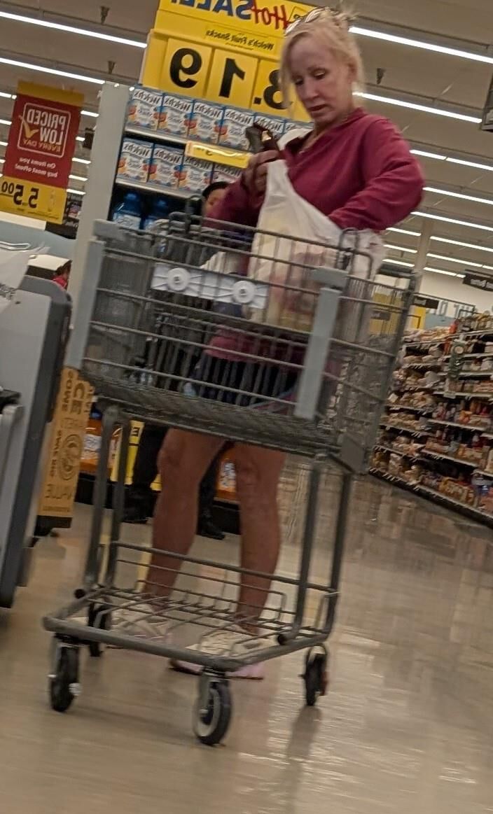 Shopping for milfs 