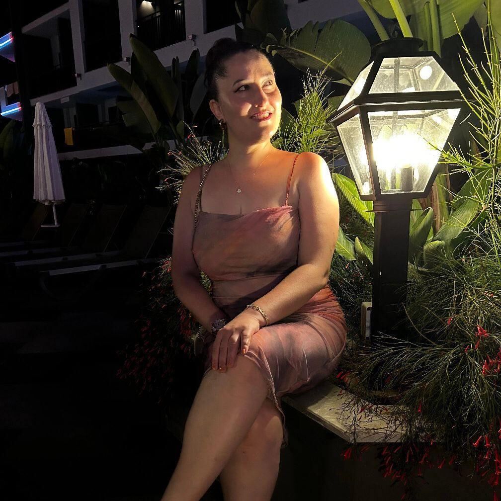 TURKISH MATURE LADY PICTURES 
