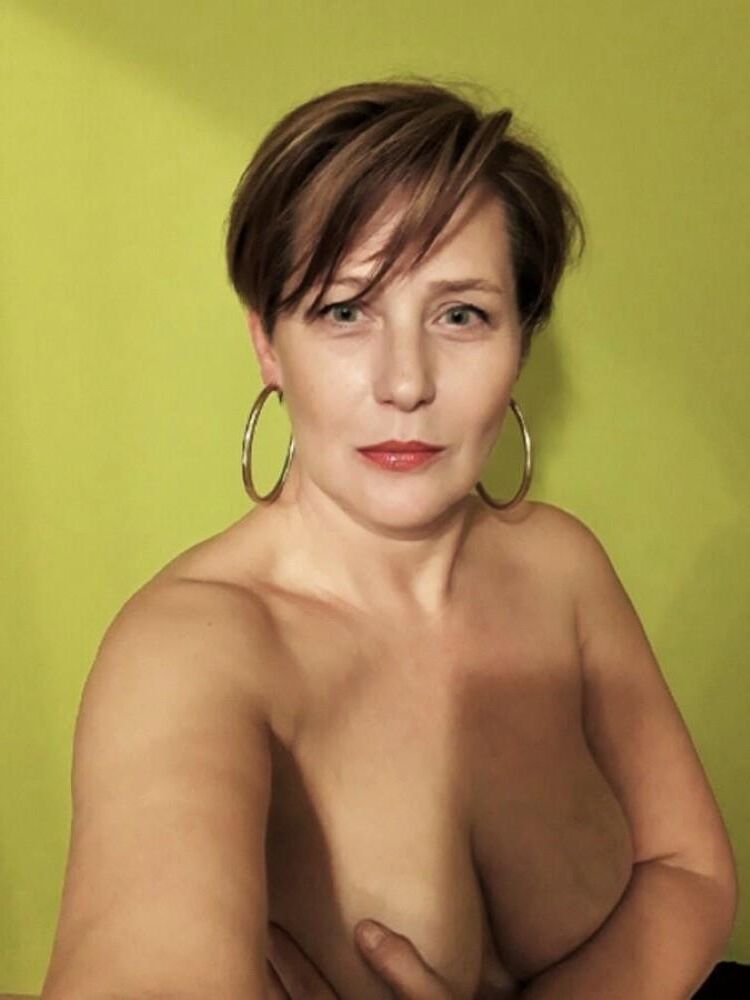 Джола
