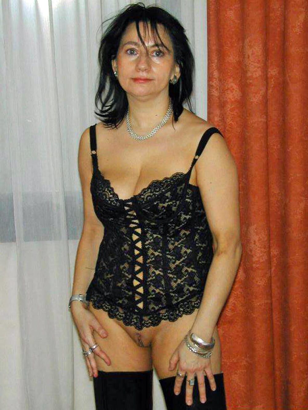Posando en botas altas
