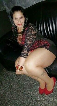 Nice et sexy mature / grand-mère (mix)