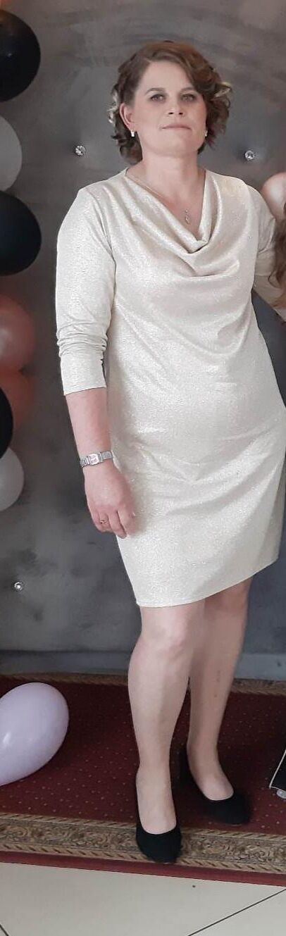 Mi amigo de la mierda casada Iwona, Polska Mezatka Kurwa Iwona