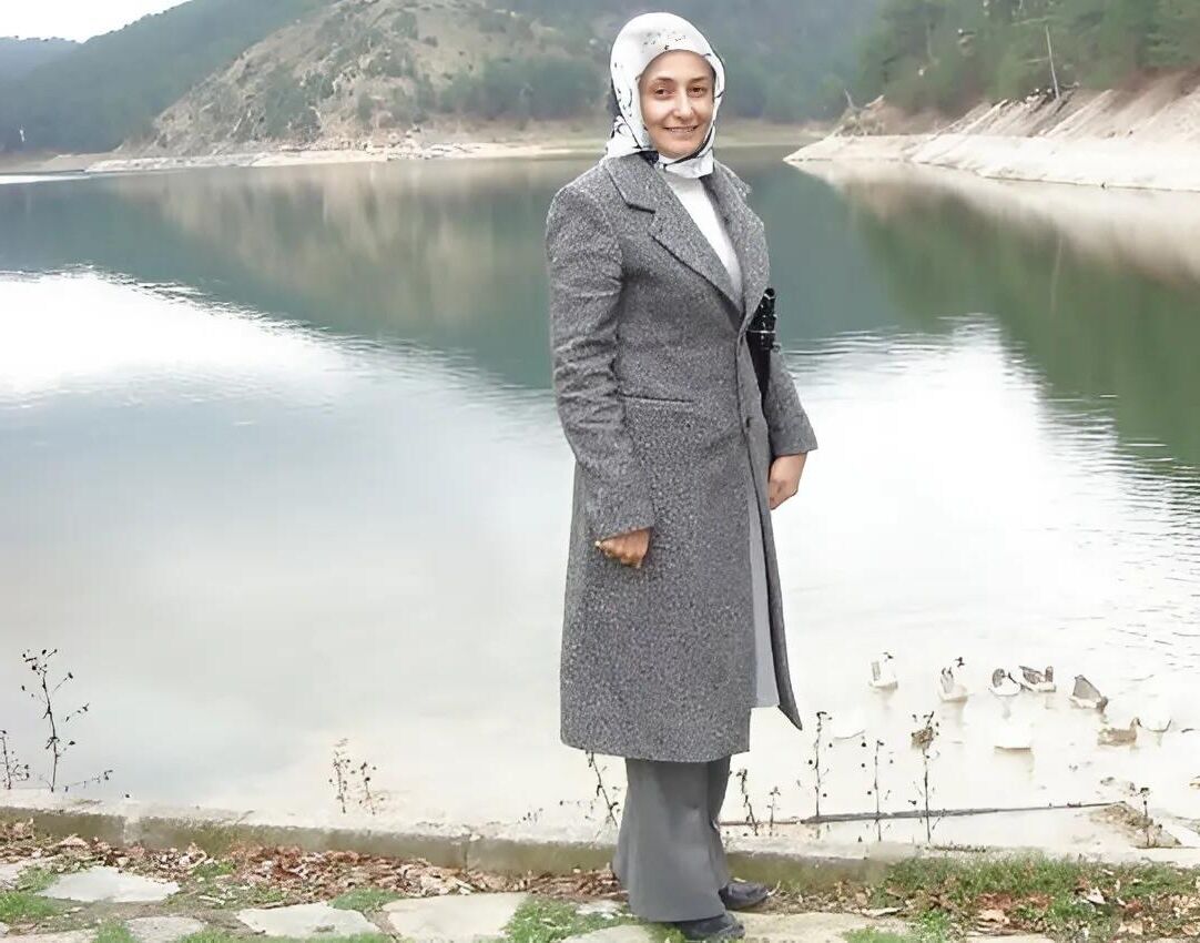Vintage Turkish Hijab Sexsi Photo