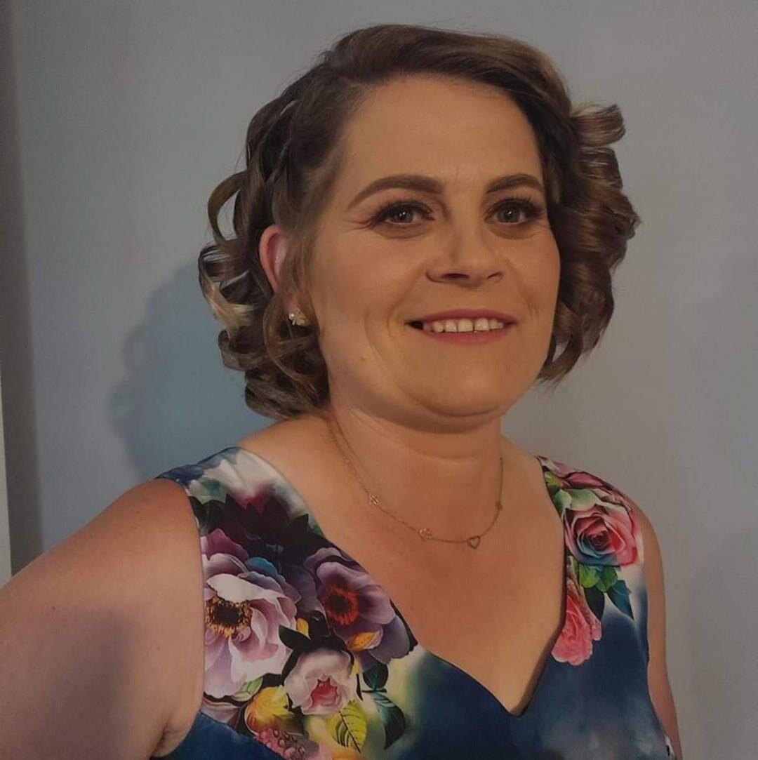 Mi amigo de la mierda casada Iwona, Polska Mezatka Kurwa Iwona