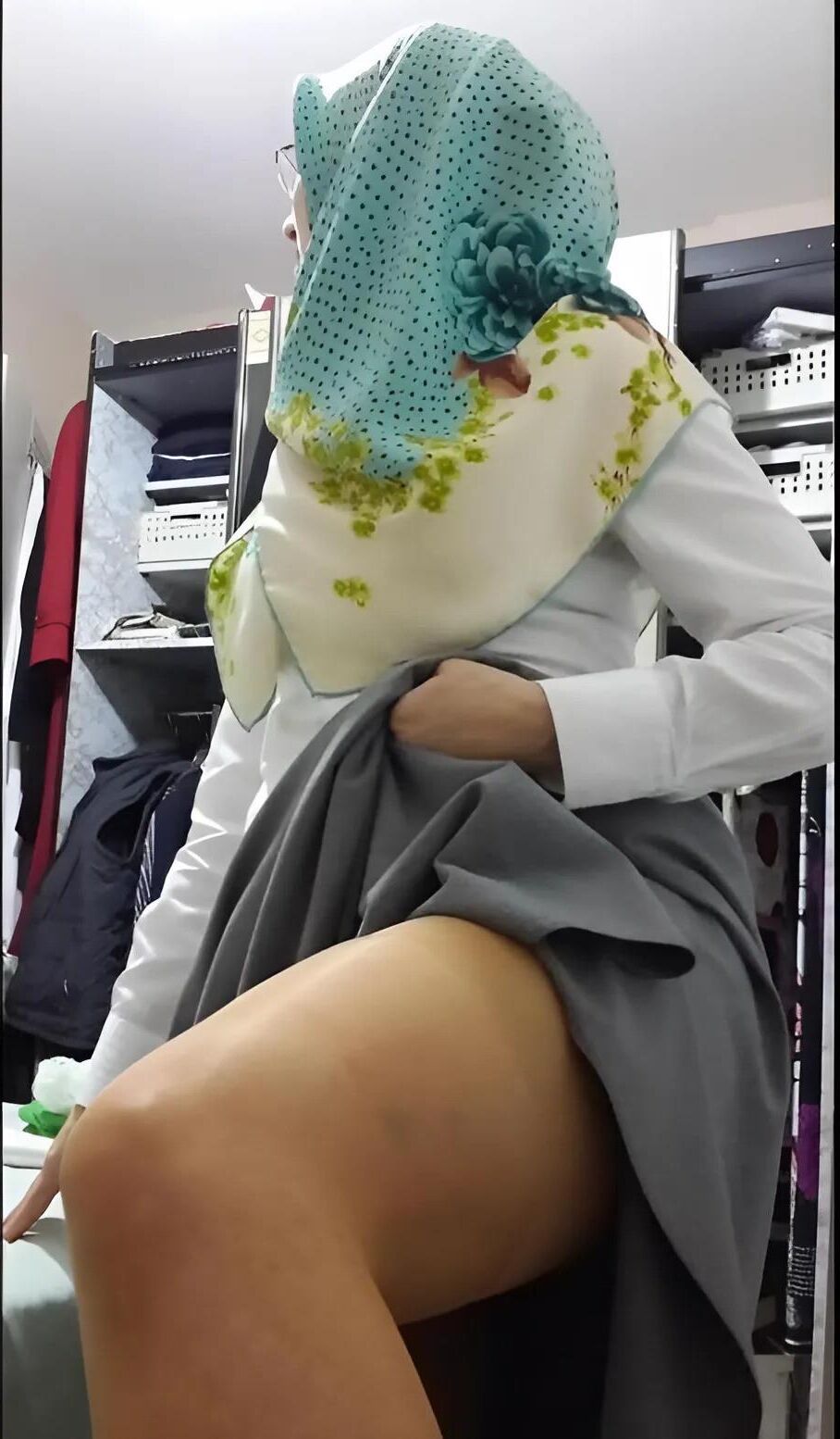 Vintage Turkish Hijab Sexsi Photo