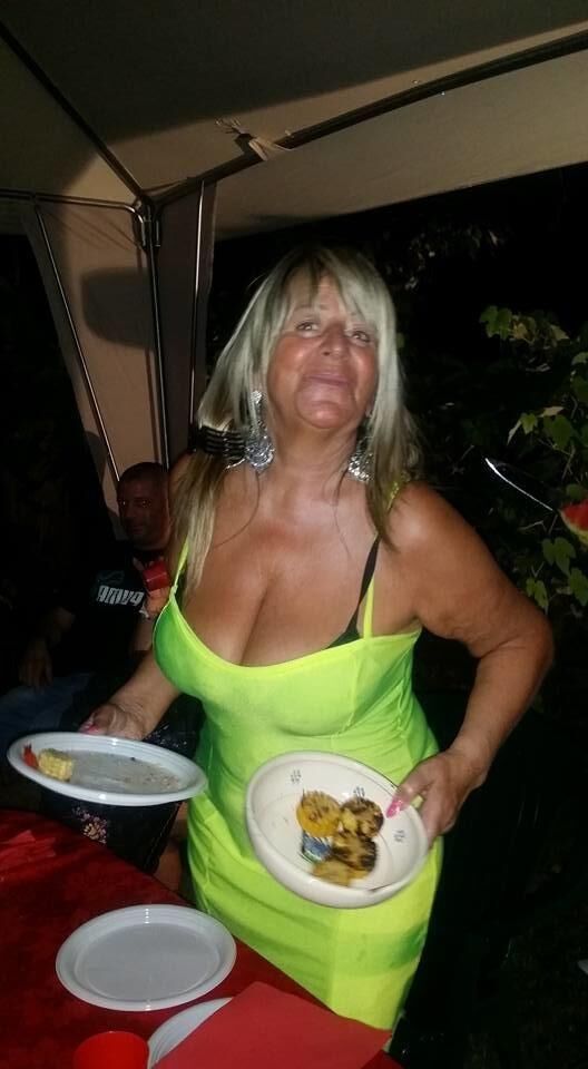 Moms juguetones