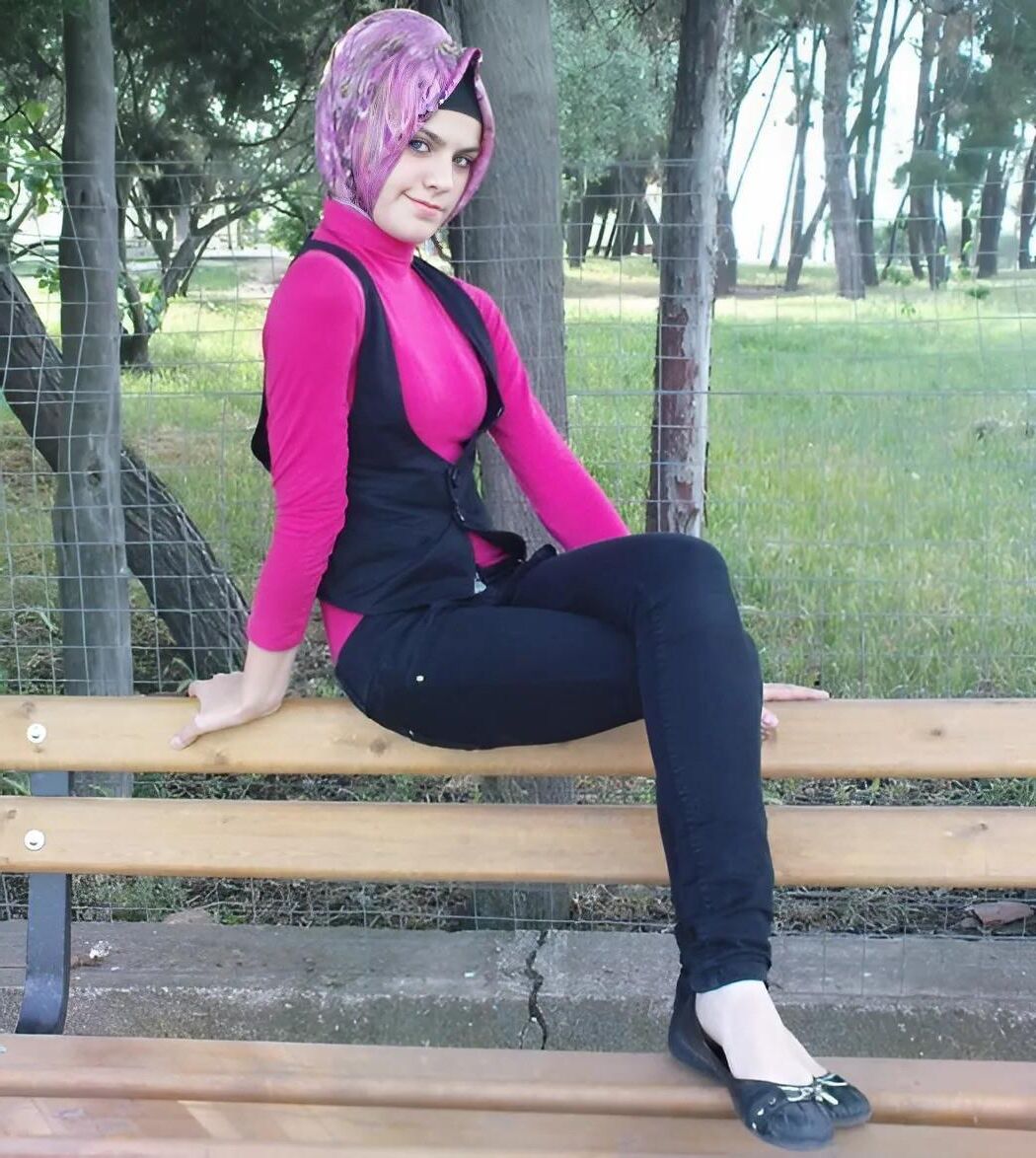 Vintage Turkish Hijab Sexsi Photo