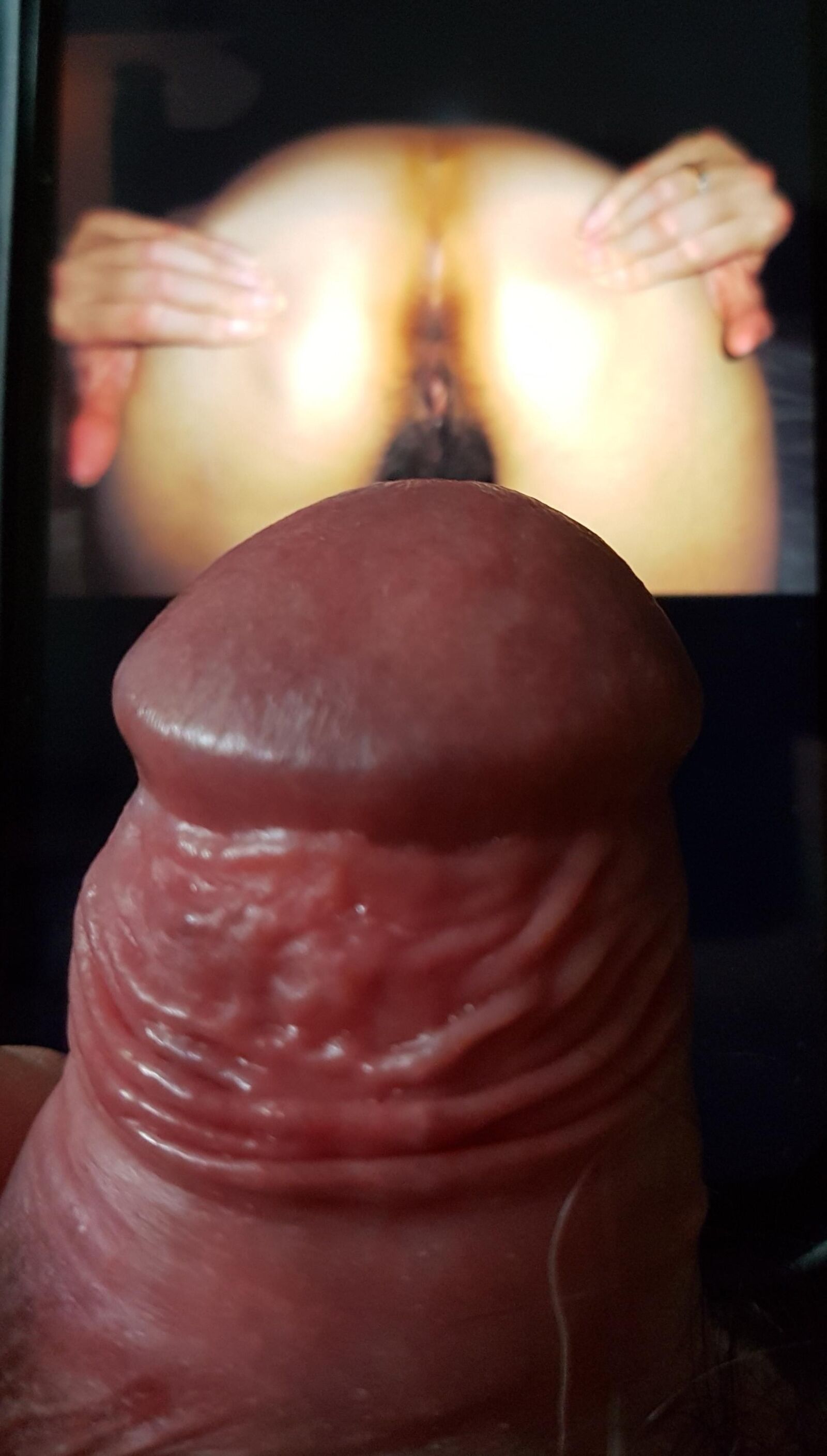 Hotmilf la dame habituellement timide