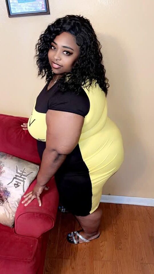 Belle ébène / milf noir ssbbw
