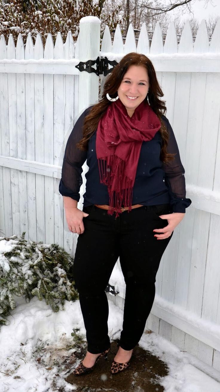 P Intérêt pour la fashionista de la beauté curvante (blogueur MILF)