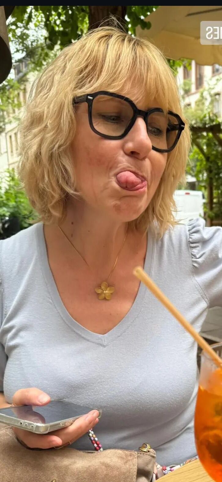 Sexy mature German slut sabine