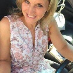 Hotwife mature Amy