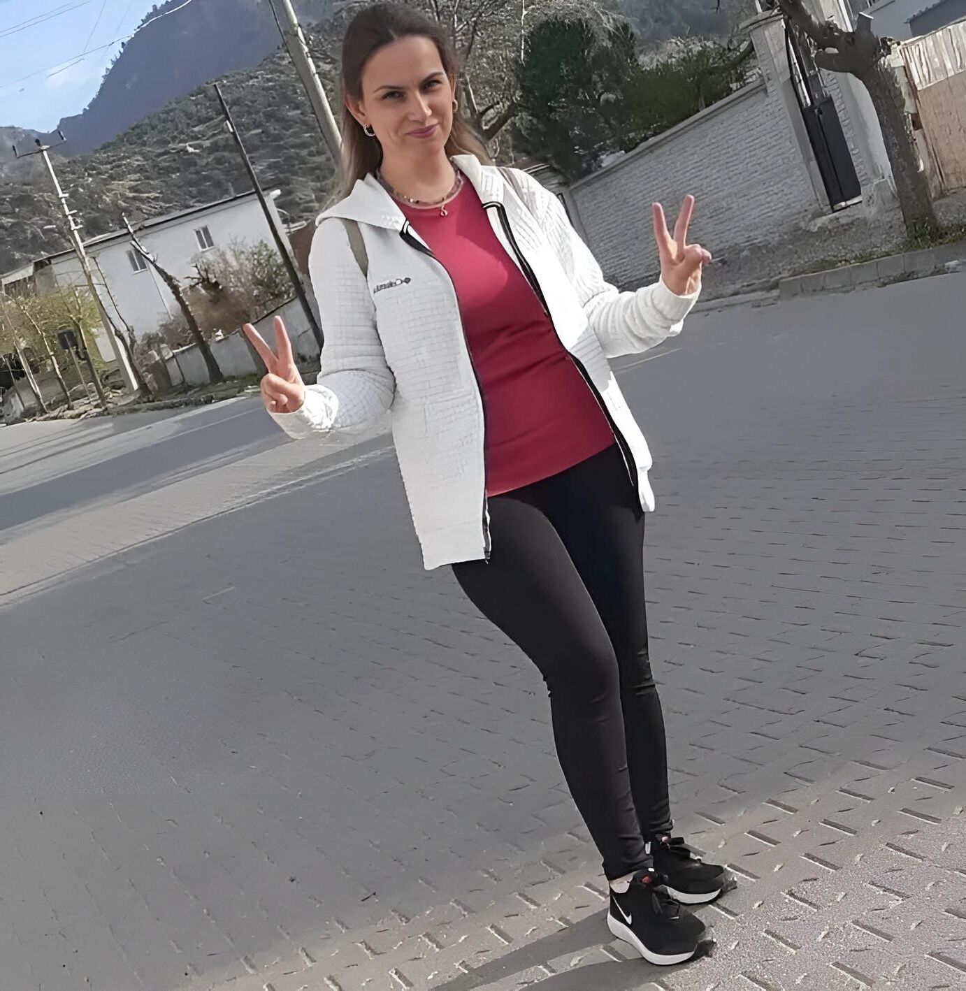 TURKISH MATURE LADY PICTURE 