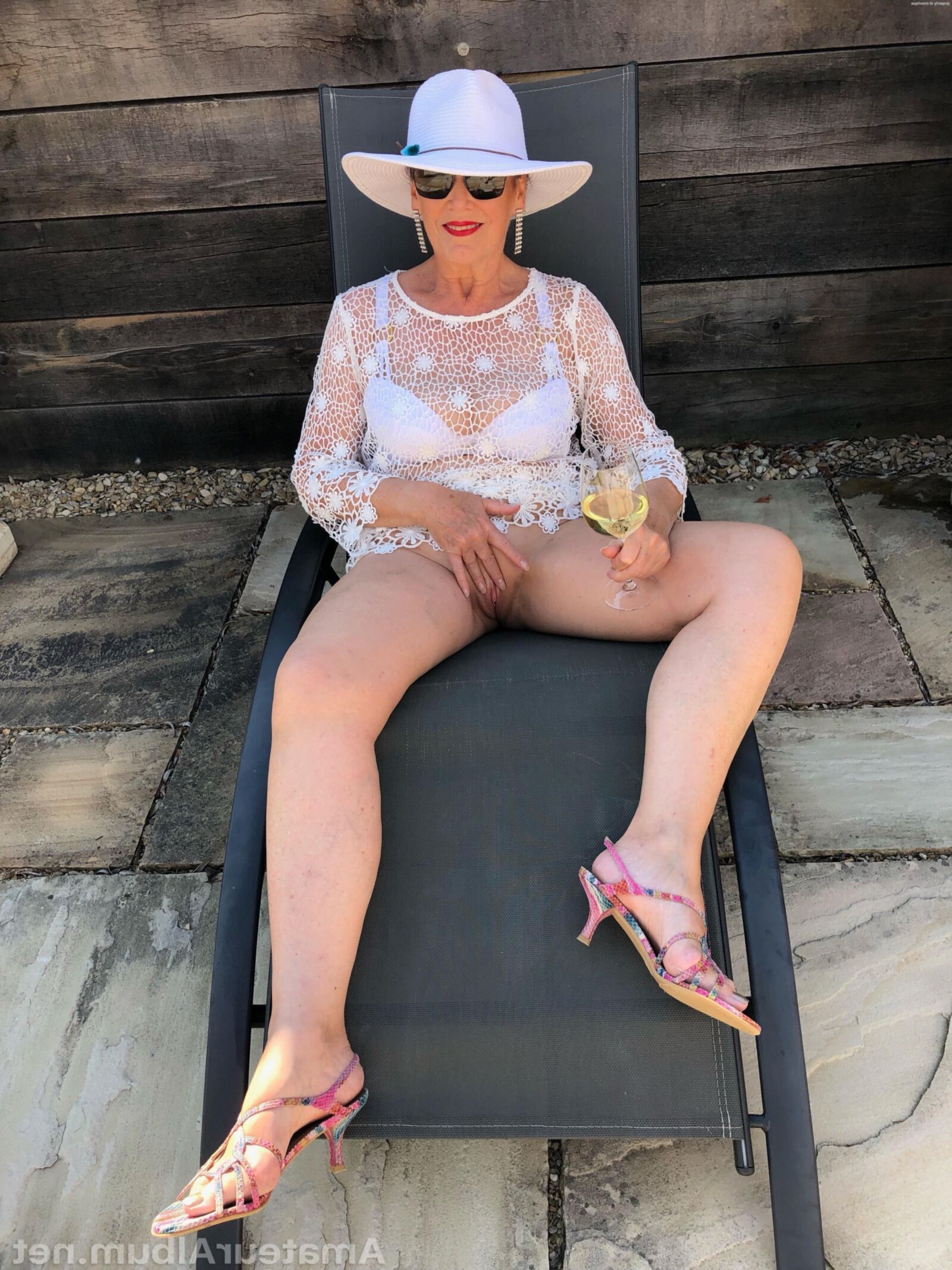 Can not get enough of MILFs and GILFs 