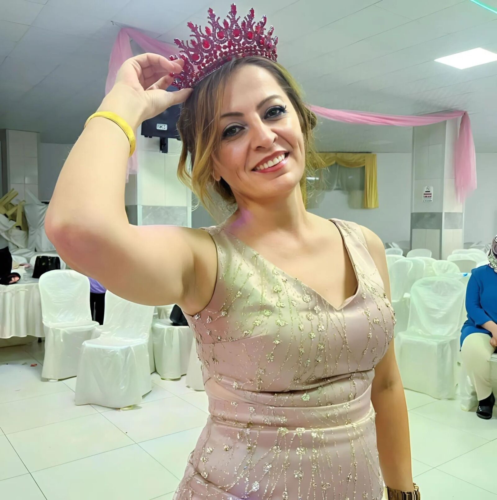 Türkische reife Dame Bild