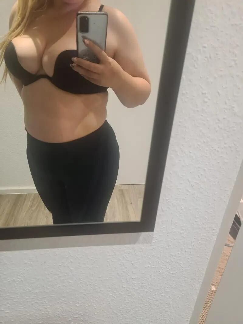 sexy busty blonde milf slut 