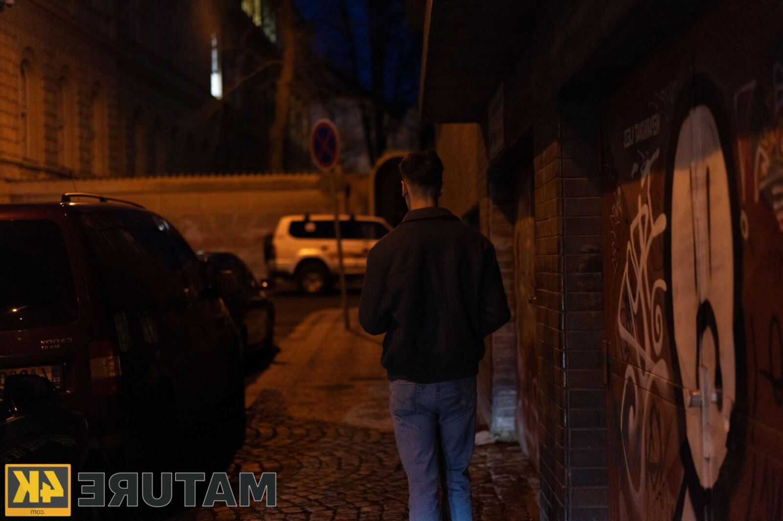 MatureK Blue Pearl Kinda Samaritan x x px F