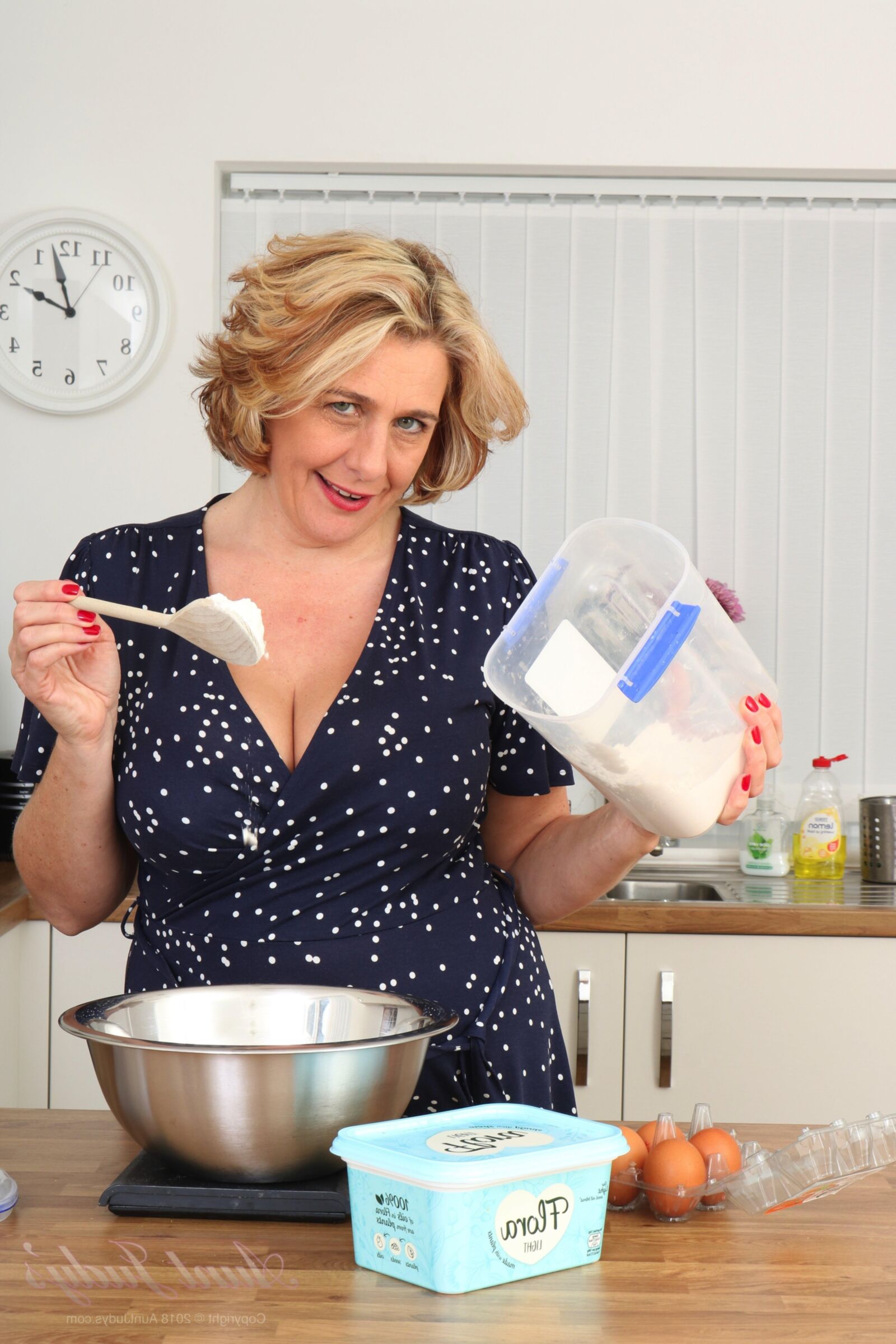 . Camilla. Miss Creampie channels her inner Fanny Haddock