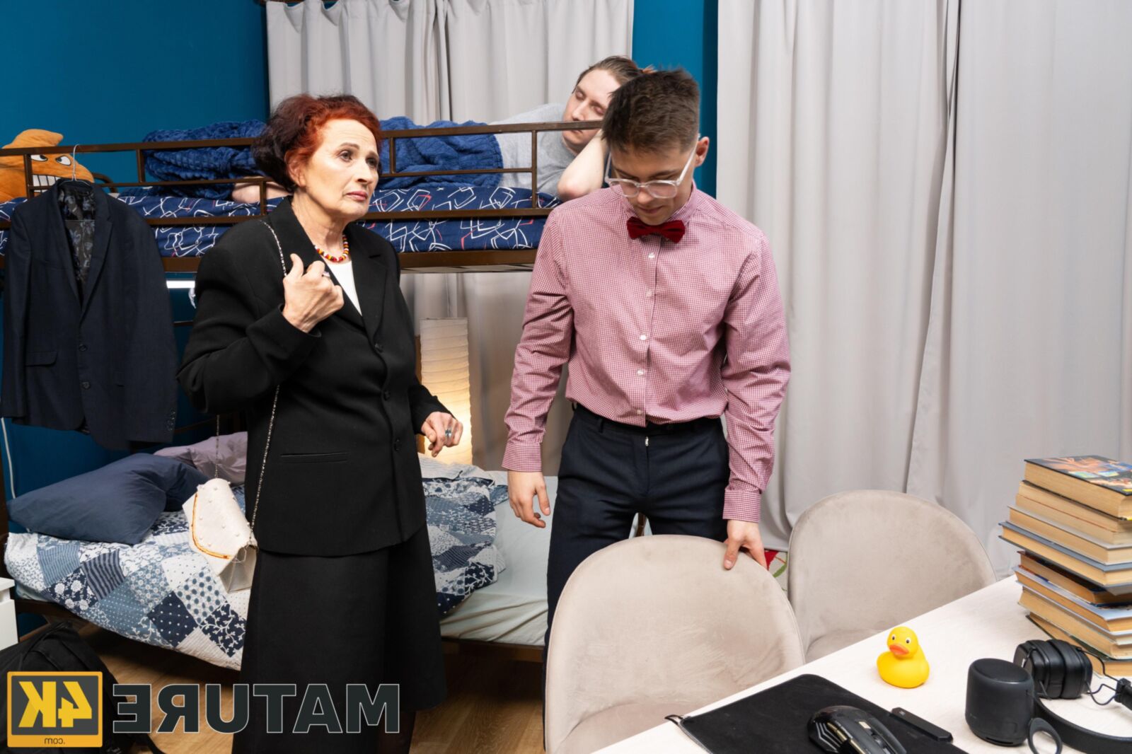 Aturaturk Mimi Schwarz Ersatzstich bei Hochzeit x x