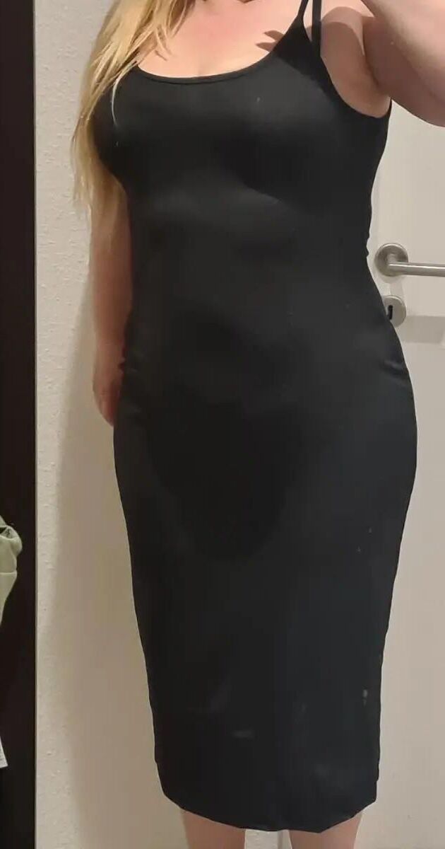 sexy busty blonde milf slut 